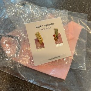 NWT Kate Spade Raise the Bar Earrings